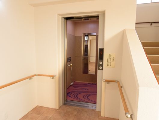 エレベーター