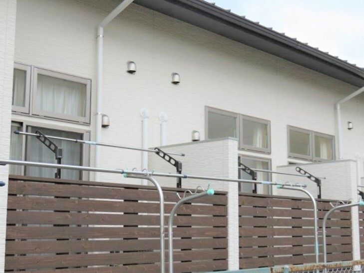 通常のマンションによくあるタイプのテラスの様子。個室についているテラス