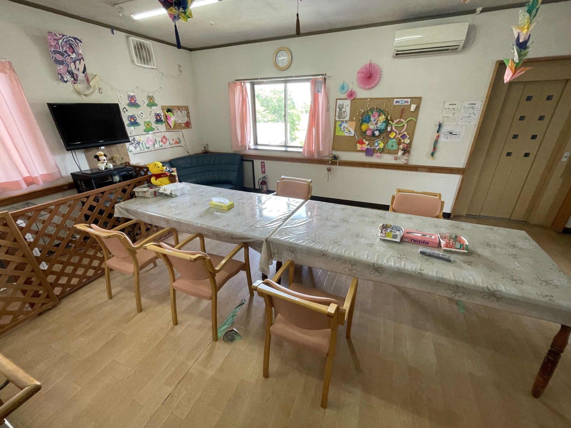 明るい談話スペース