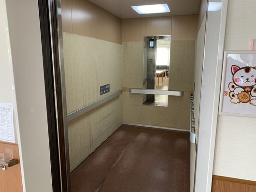 エレベーター