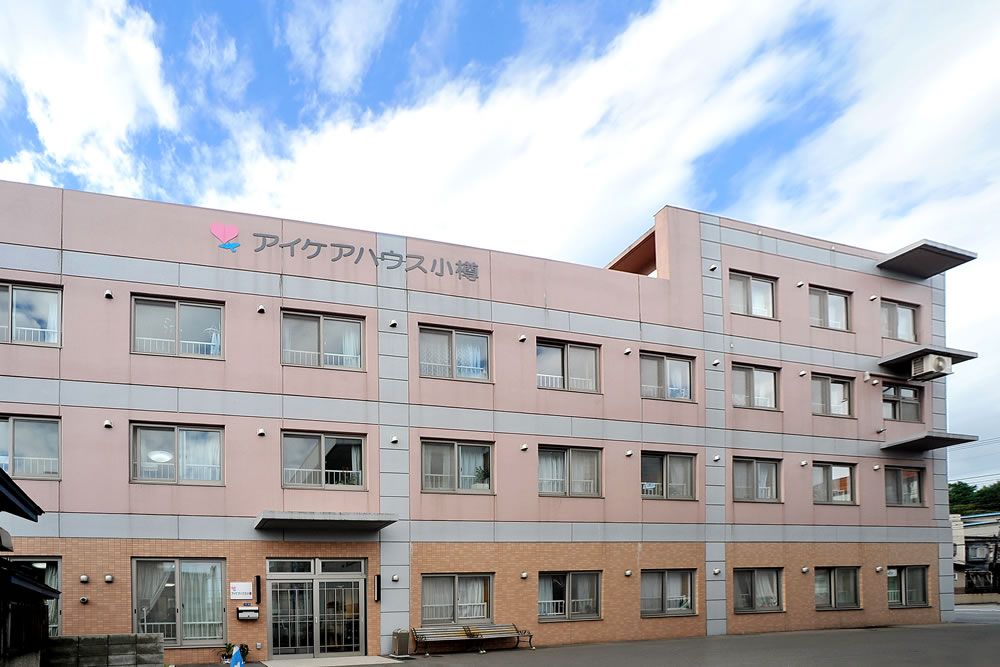 ゆったりとした建物外観