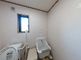 バリアフリー設計のトイレ空間