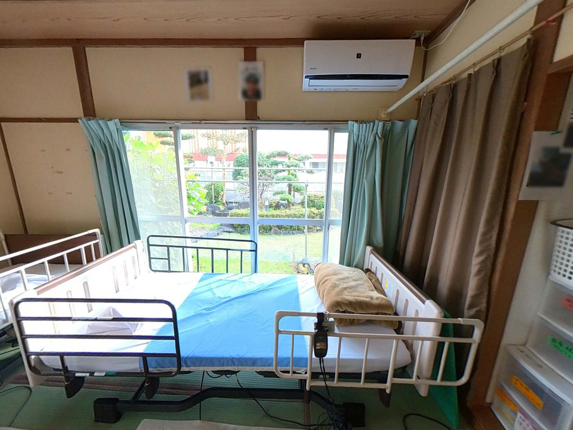 快適な個室の寝室