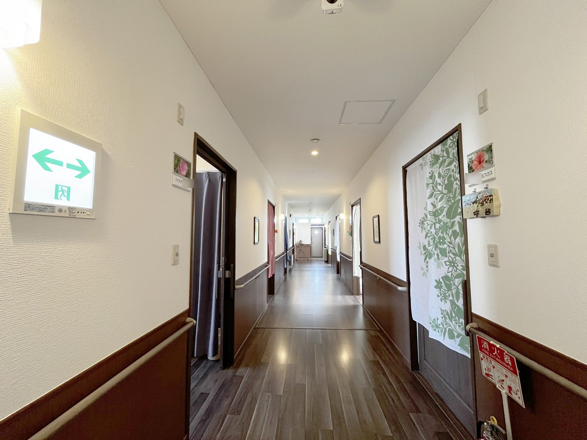 明るい廊下