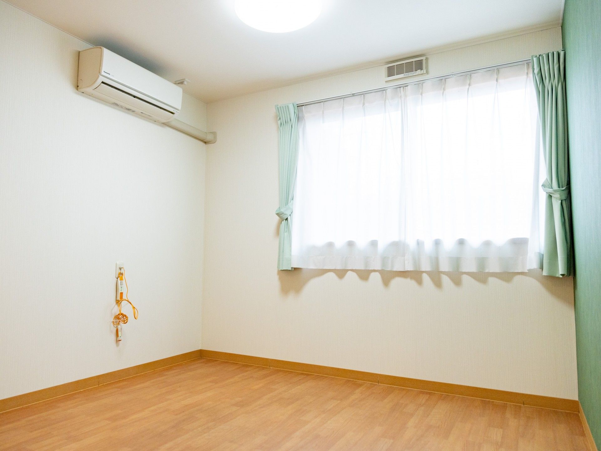 清潔な個室の一角