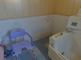 ゆったり入浴できる浴室
