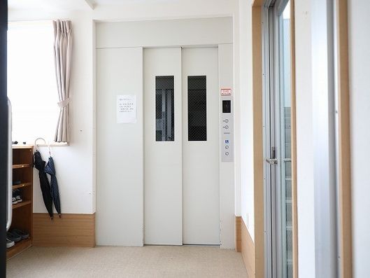 エレベーター