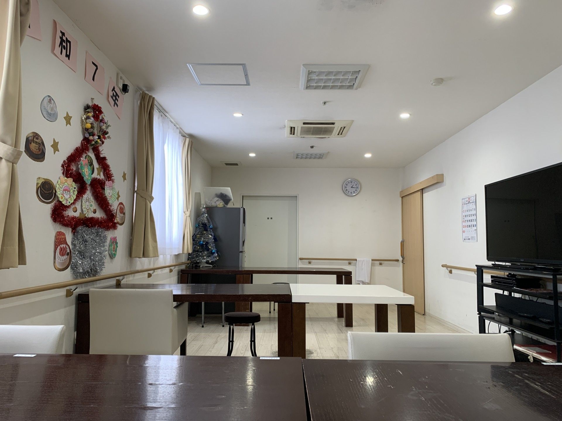 飾り付けがある部屋