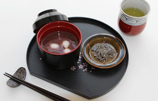 白玉団子入りのおしること、塩昆布のセット