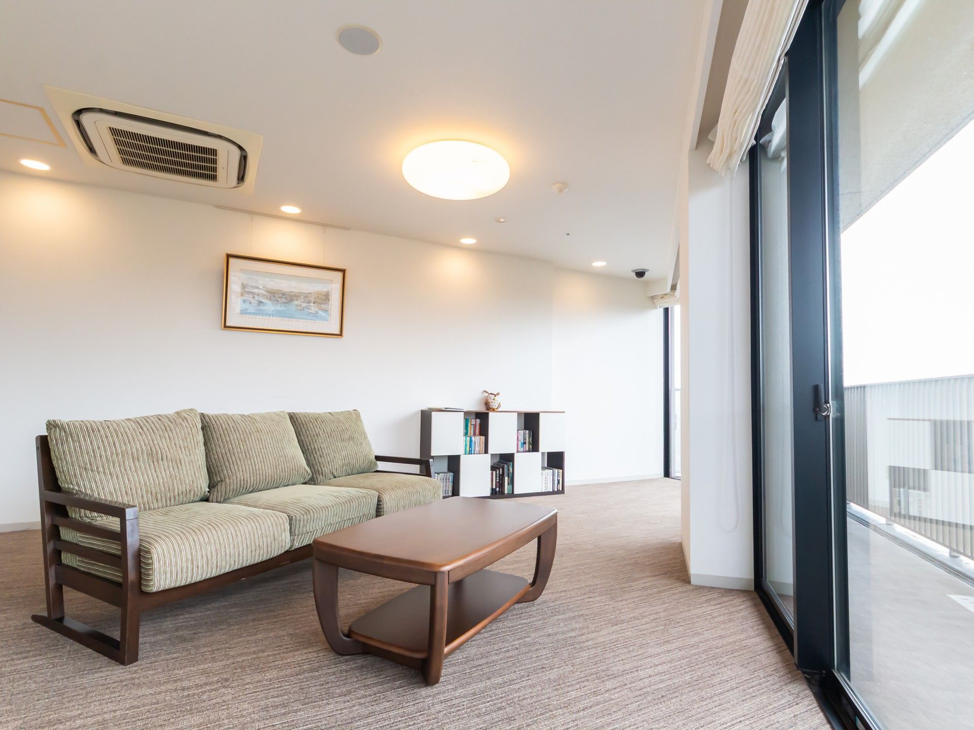 落ち着いた雰囲気のリビング