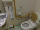 介護施設の清潔なトイレ空間