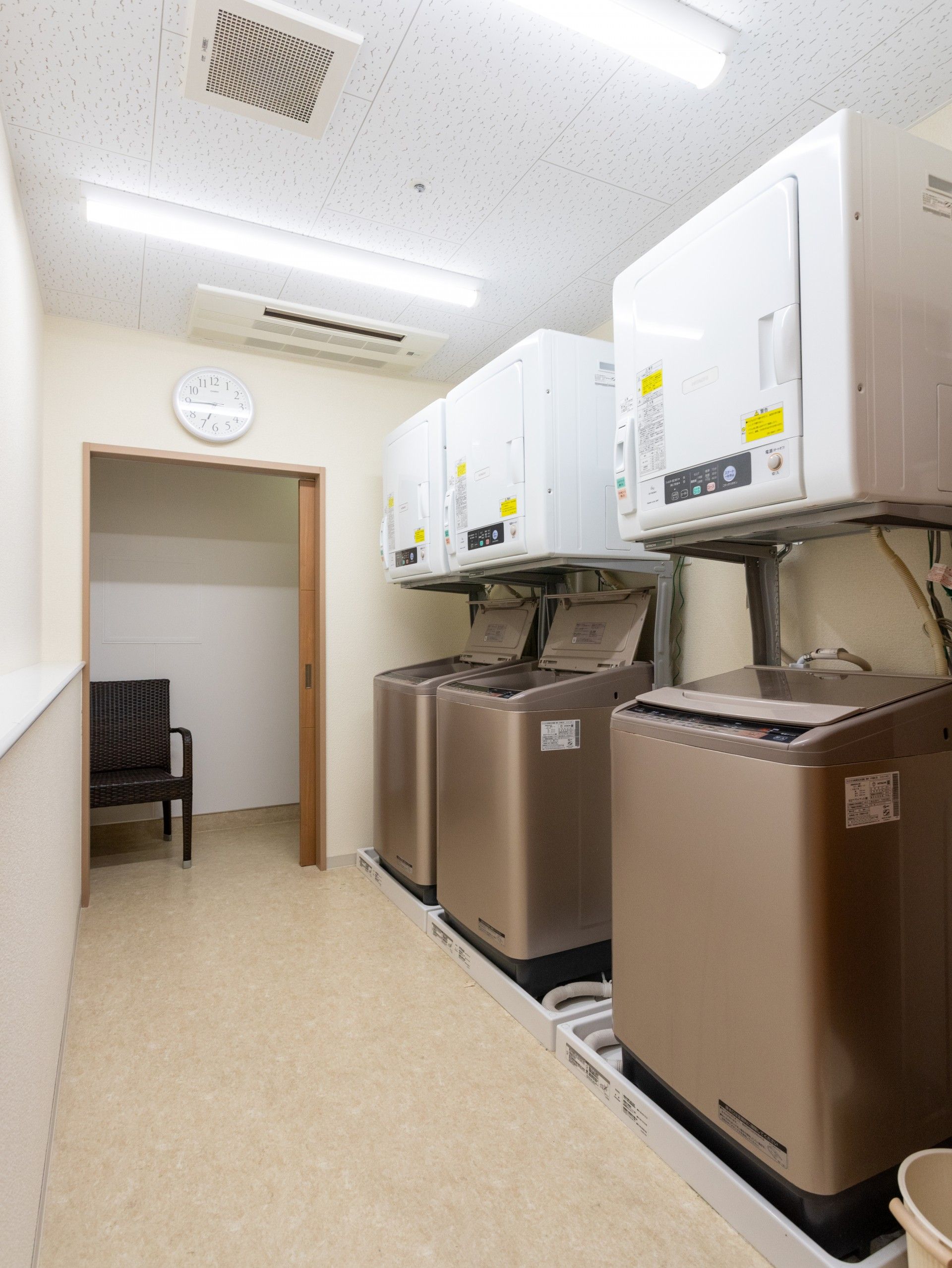 洗濯機と乾燥機の部屋
