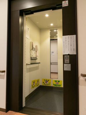 エレベーター