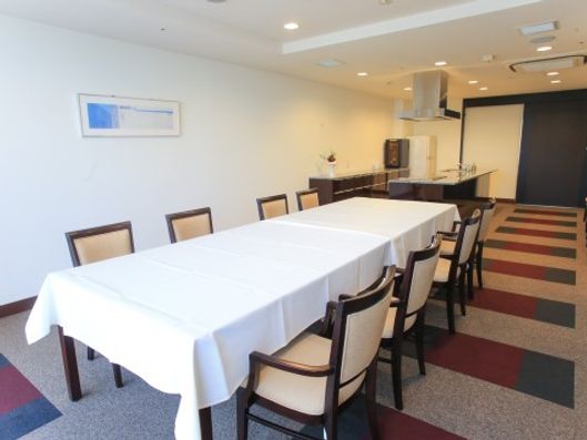 キッチンラウンジ