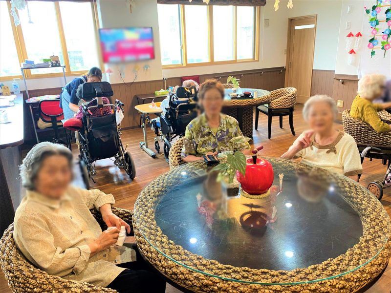 和やかな談話の場