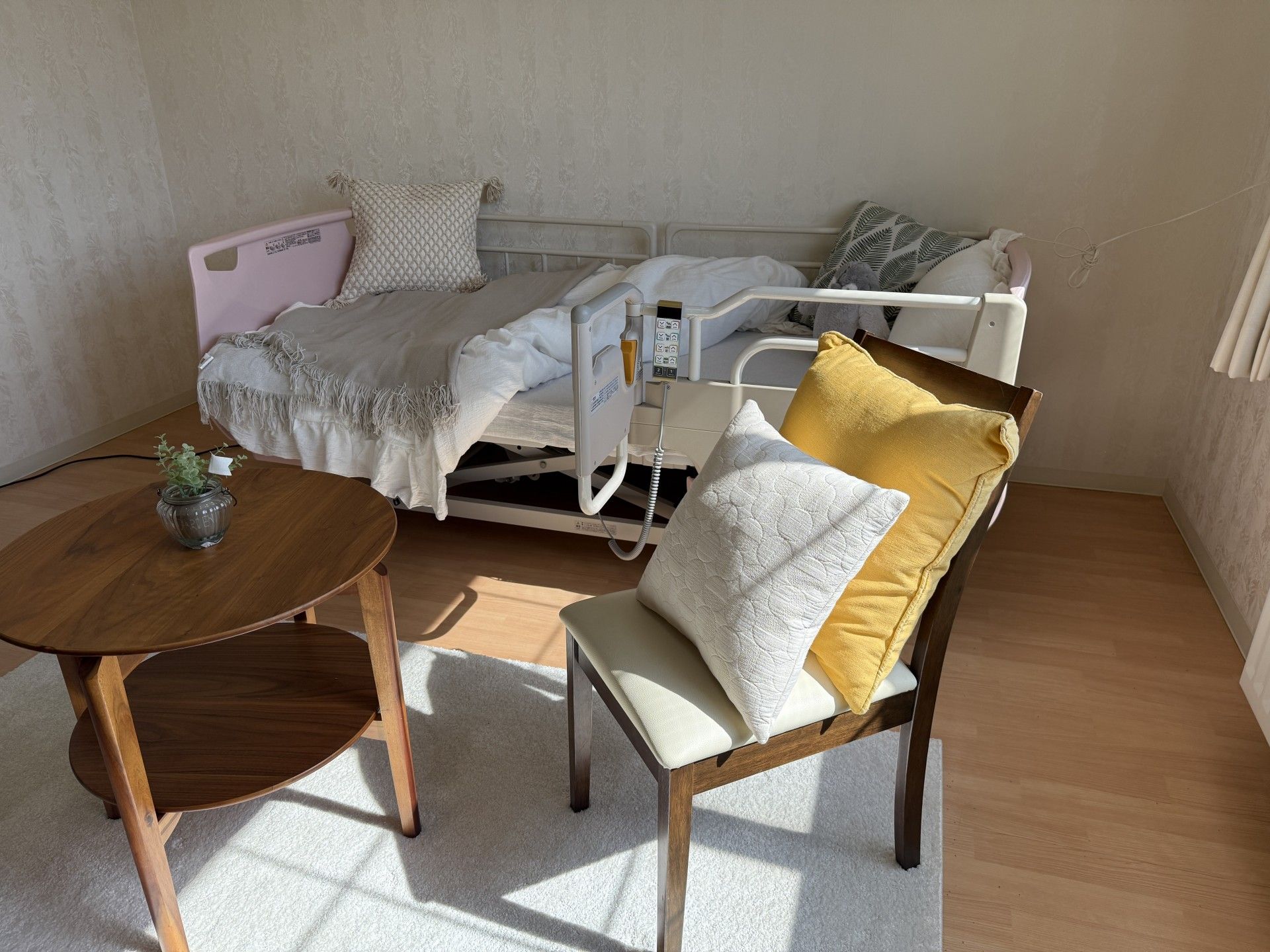 日差しが差し込む居室