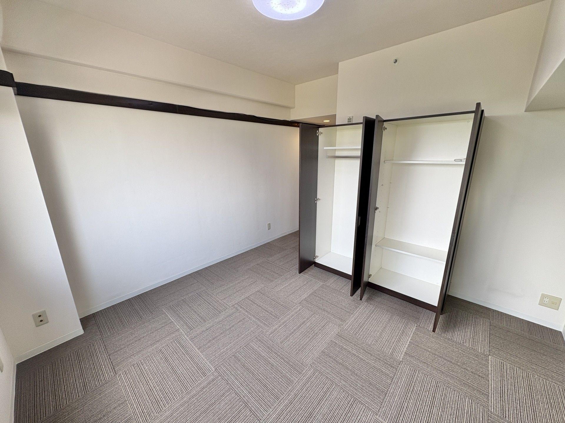 収納付きの居室