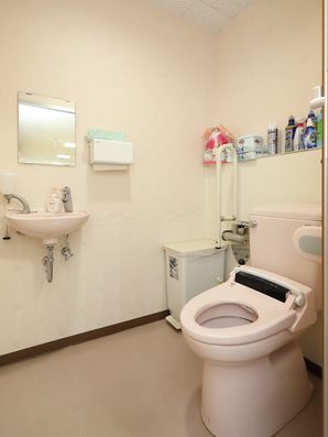 共用トイレ