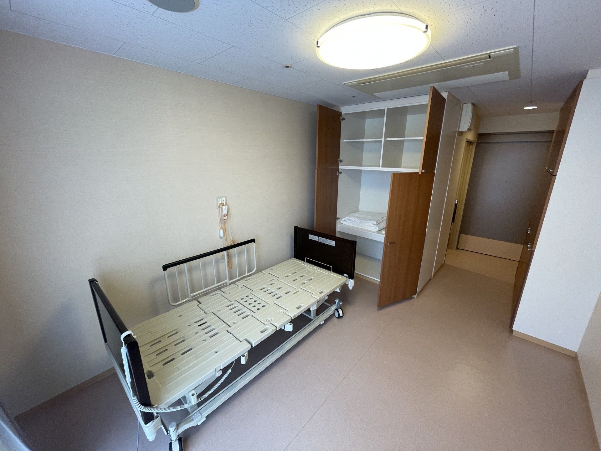 シンプルな居室