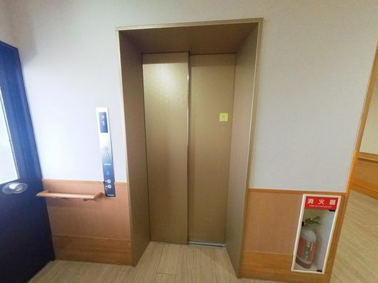 エレベーター