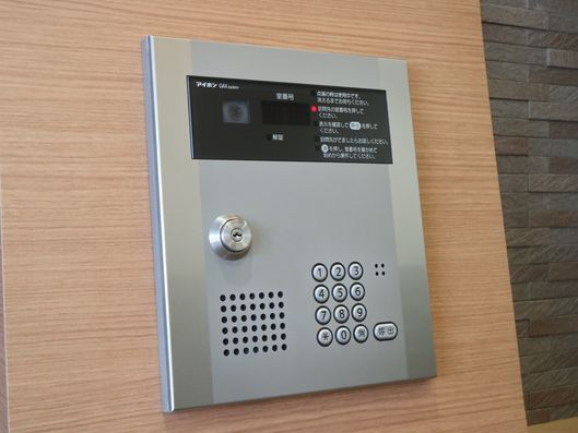 インターホン