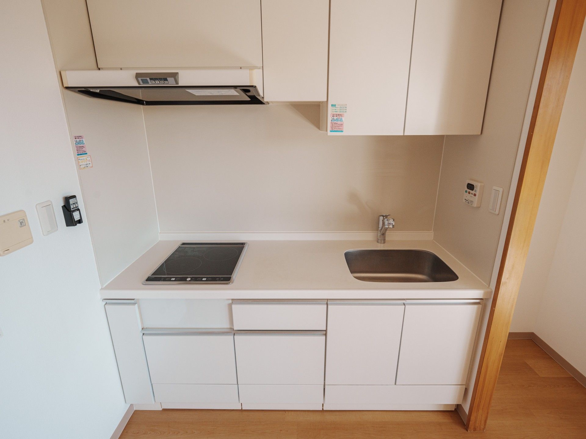 シンプルなキッチン