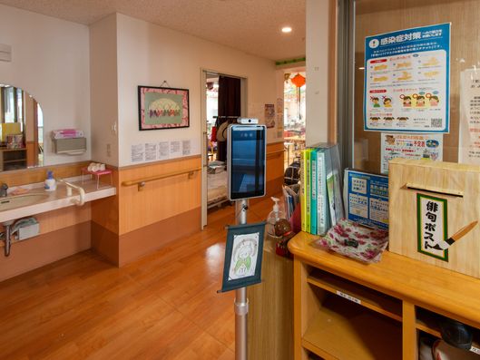 非接触型検温機