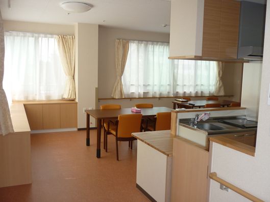 リビングダイニング