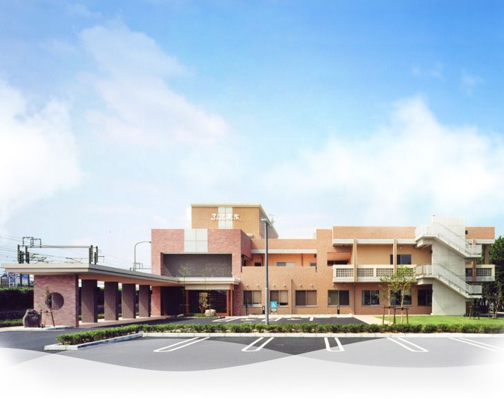 ゆったりとした外観の建物