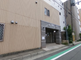 現代的な介護施設の外観