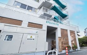 清潔感のある施設入口