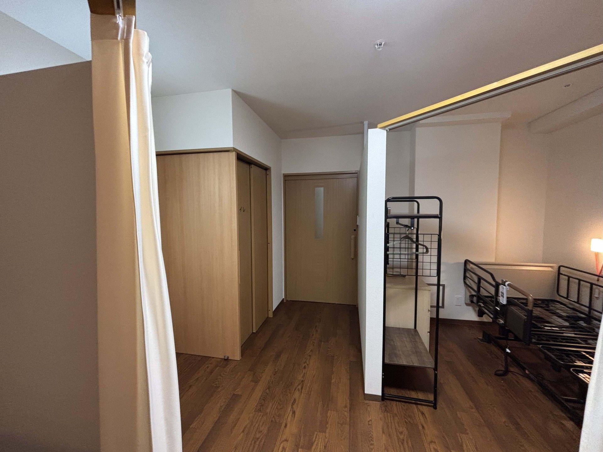 落ち着いた雰囲気の居室