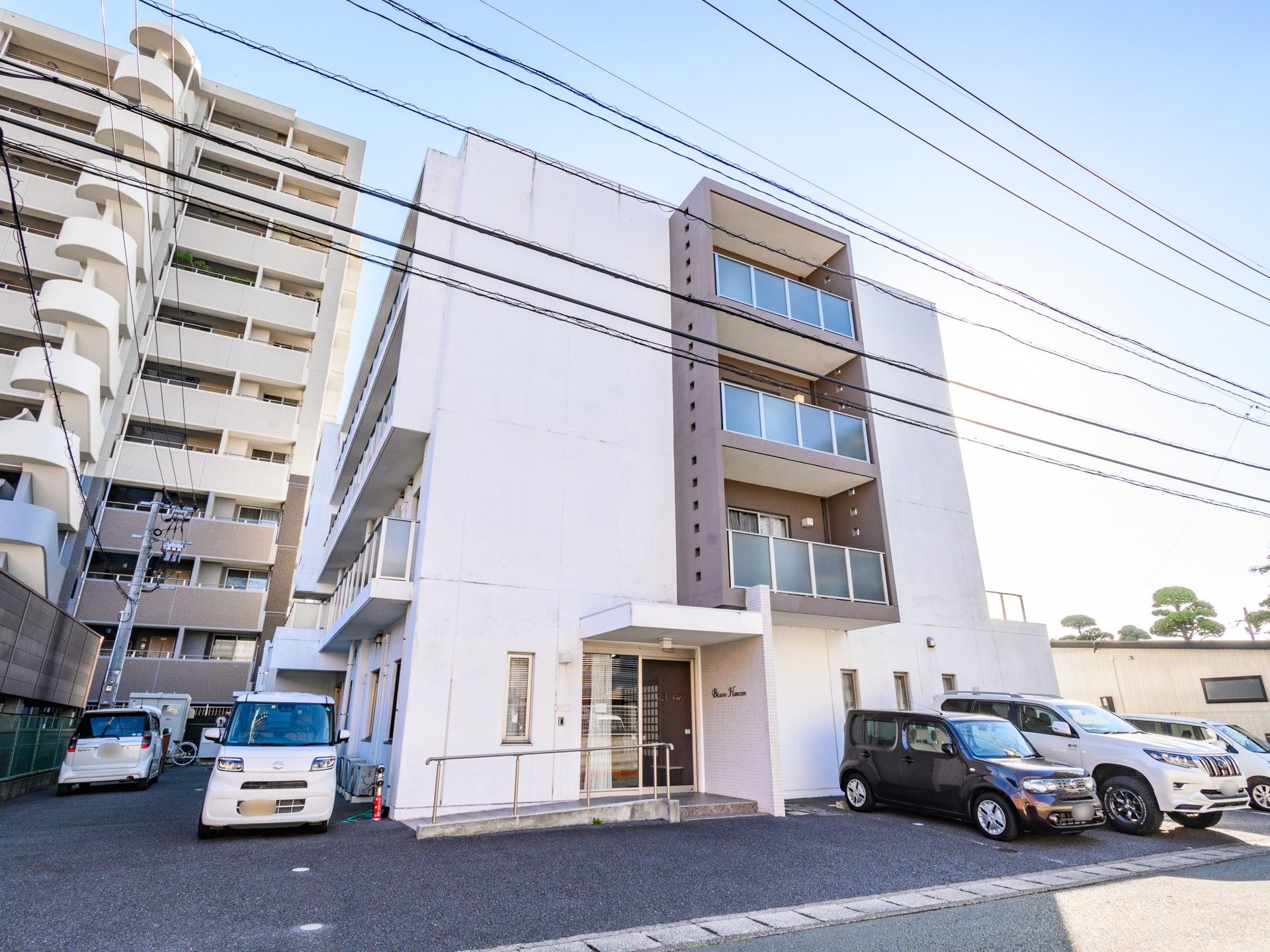 清潔感のある建物外観