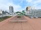 屋上庭園がある施設の外観