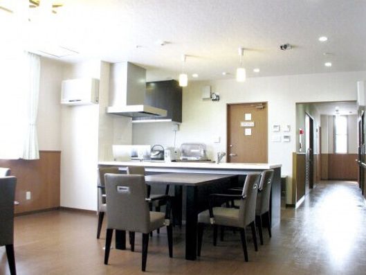 リビングダイニング