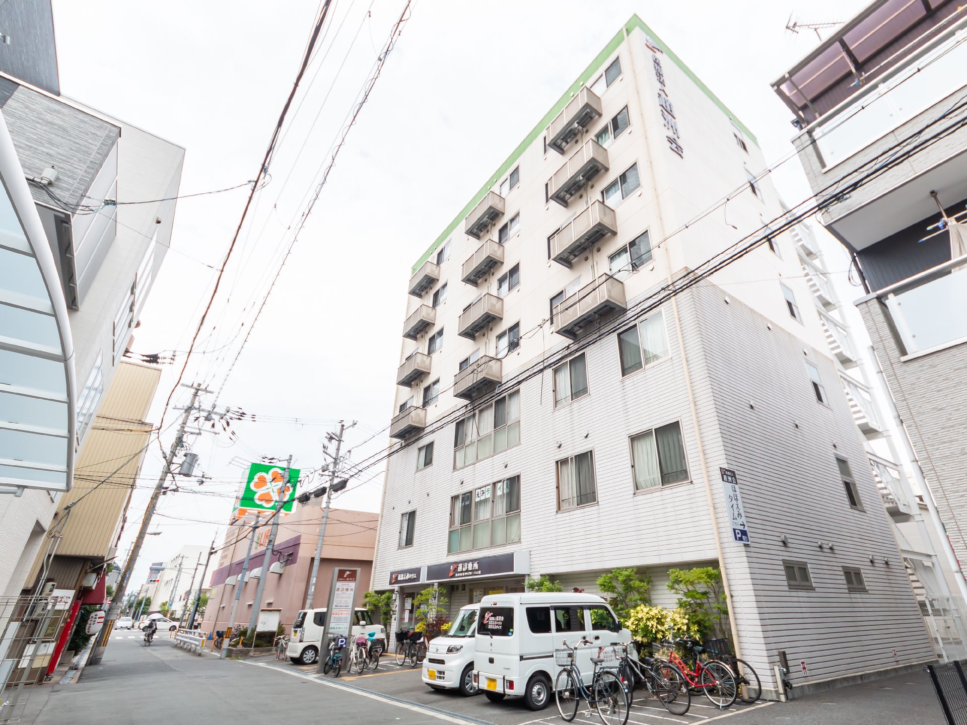 全室個室の施設外観