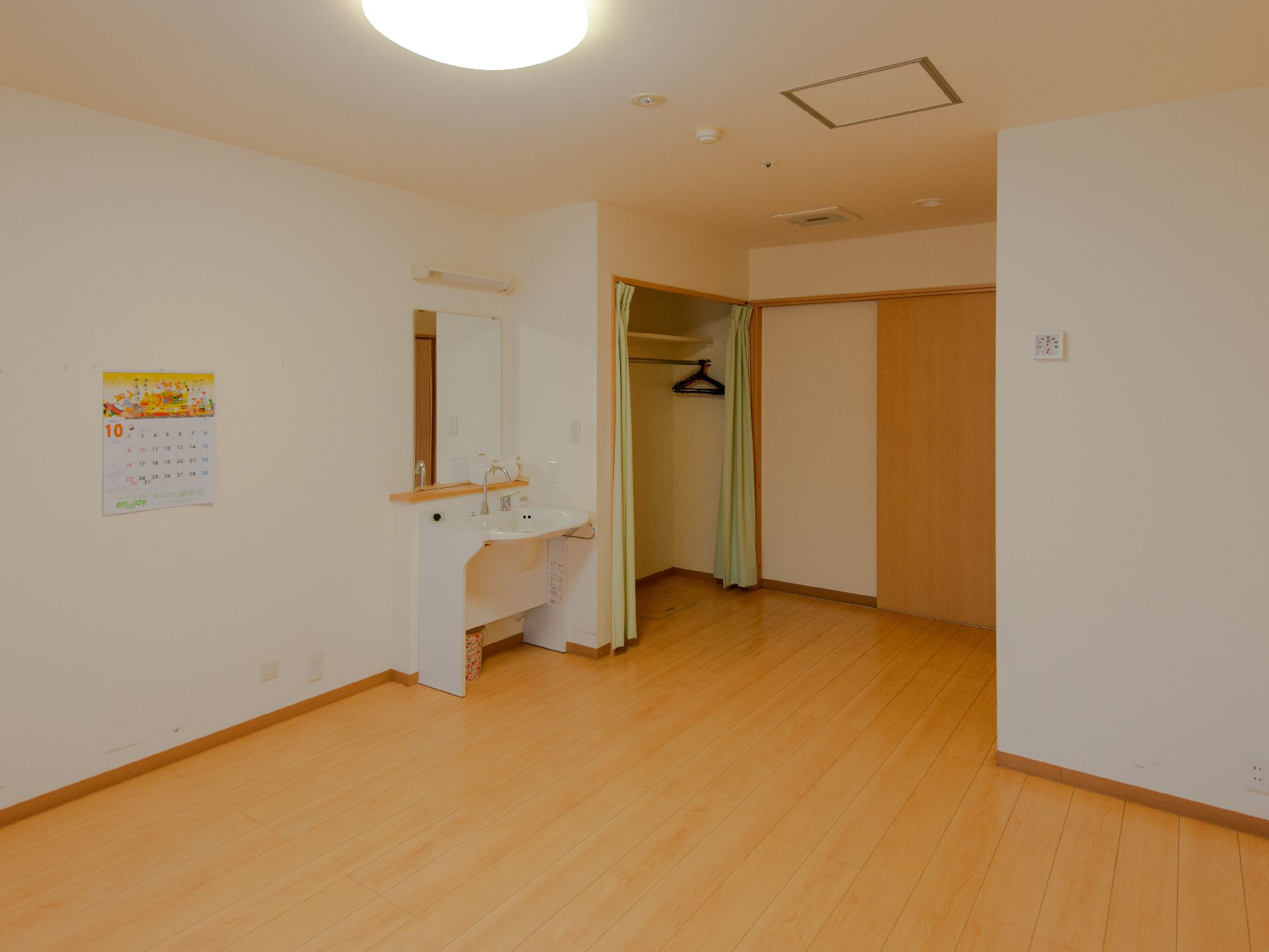 洗面台が設置されている居室