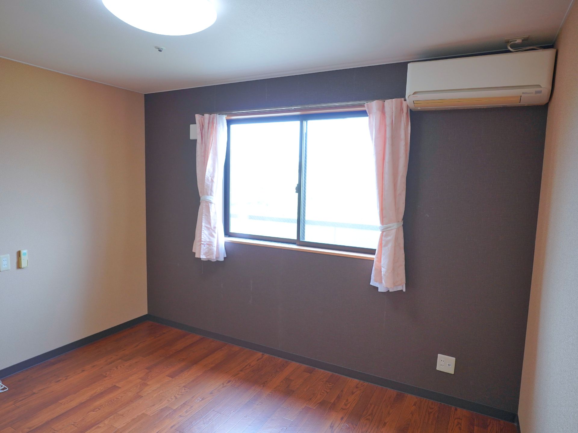 数多くの家具を設置することができ、入居者が快適に過ごせる居室