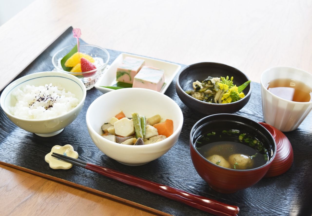 和食の健康的な食事セット