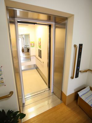 エレベーター