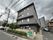 落ち着いた色合いの建物