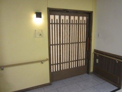 バリアフリーの出入口