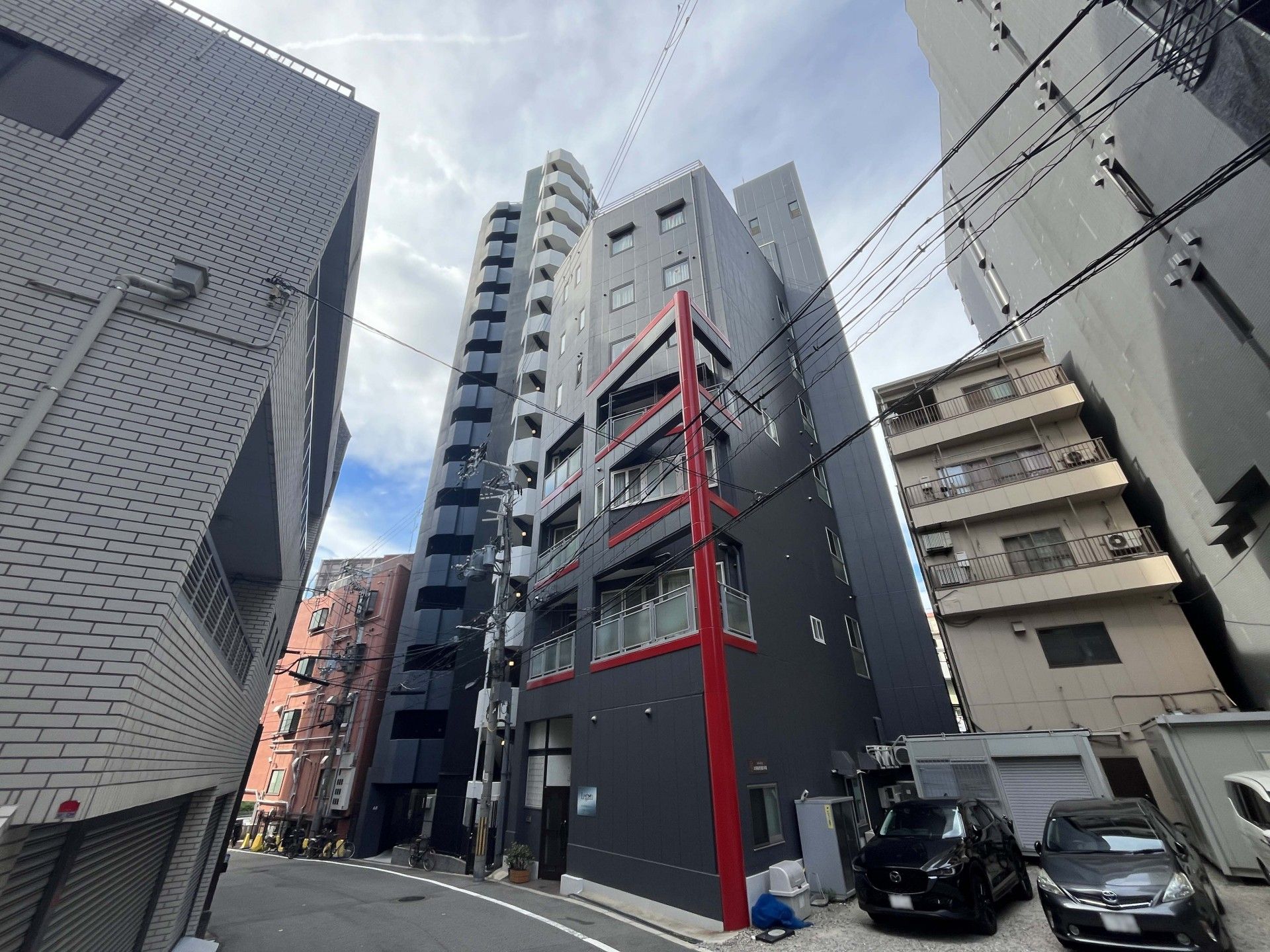 都市型施設の外観