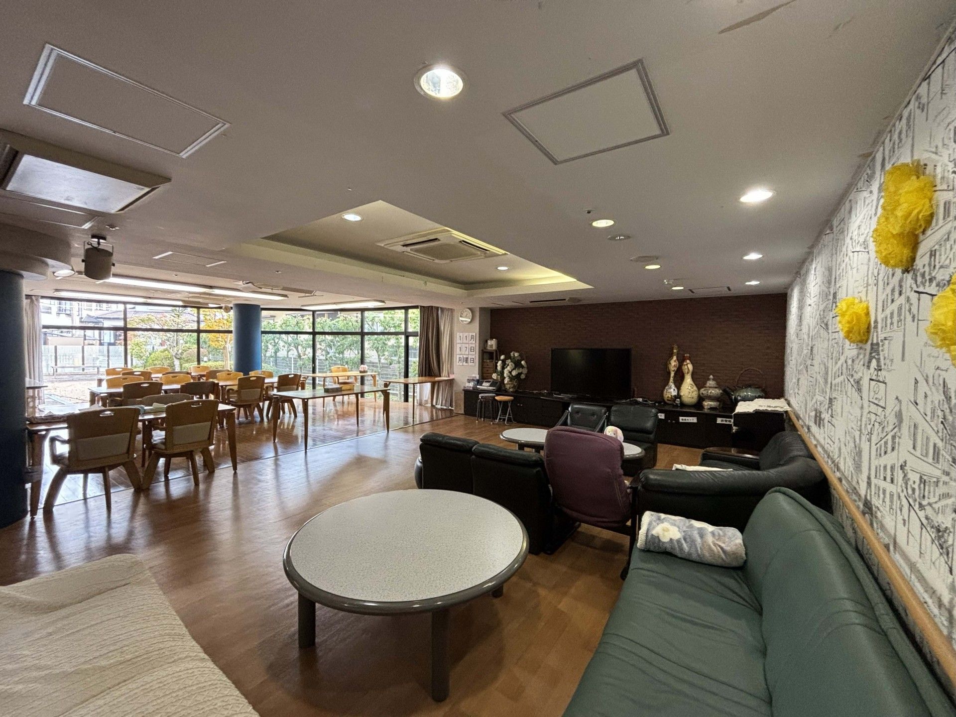 広々とした共有スペース