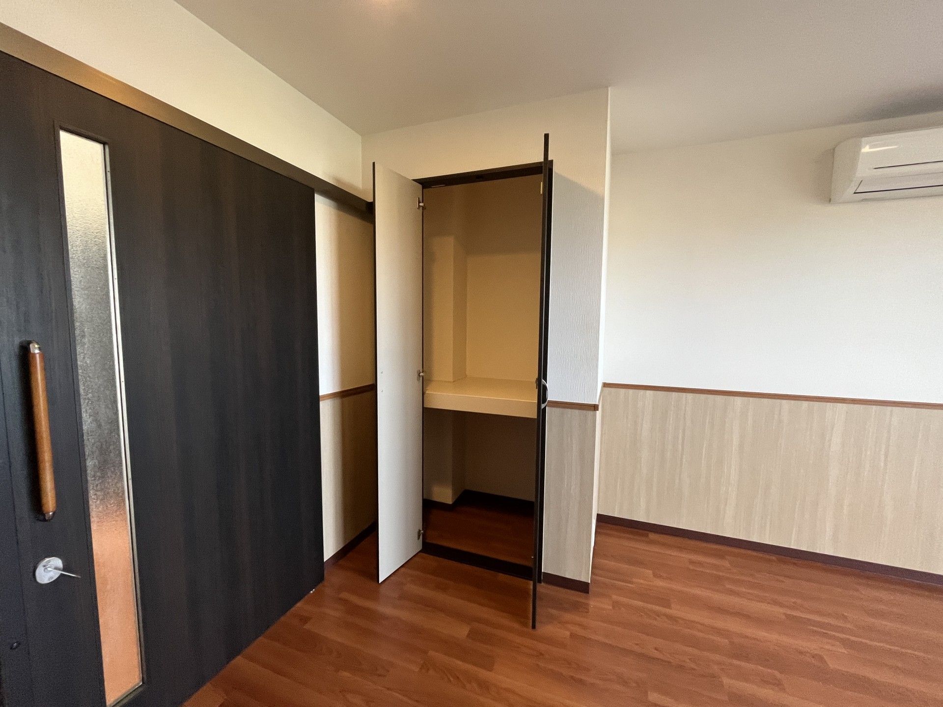 居室の入口