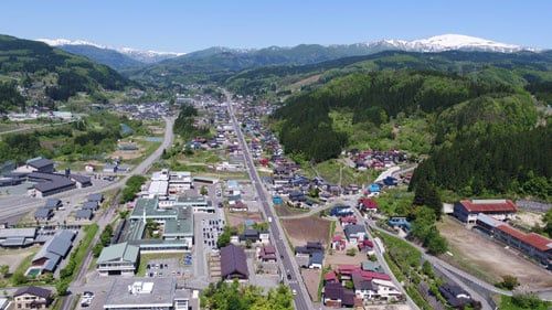 緑豊かな町並み風景
