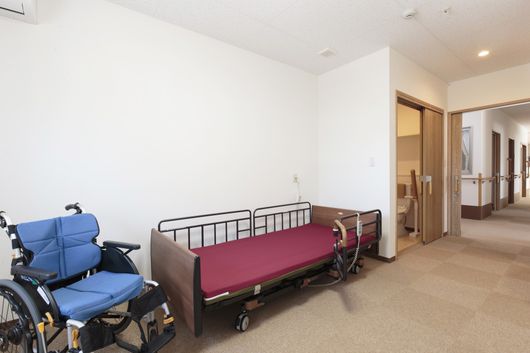 車椅子と可動ベット