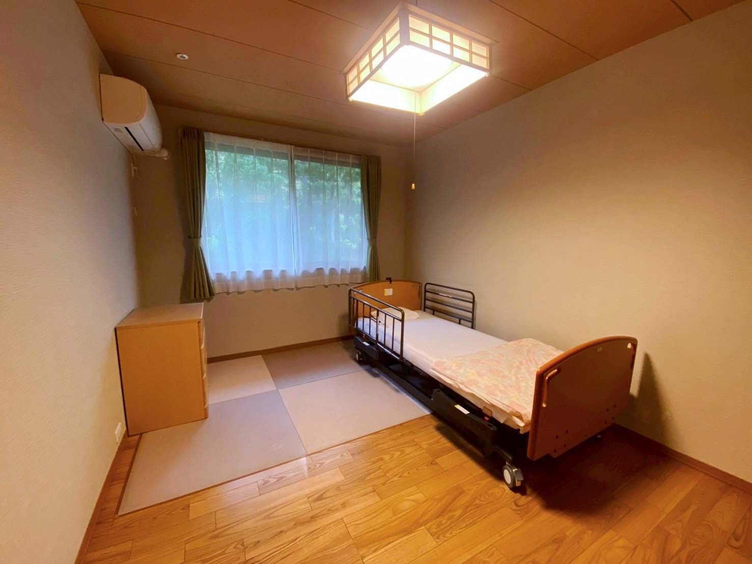 落ち着いた個室の様子