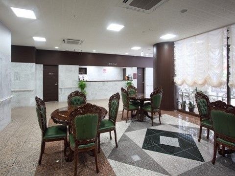 エクセレント両国ガーデンヒルズの共有スペース。ご来訪いただいたご家族やご友人とご面会をする際もこちらをご利用いただけます。