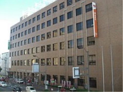エクセレント両国ガーデンヒルズの周辺環境。郵便局ではお気軽に郵送・郵便をご利用いただけます。